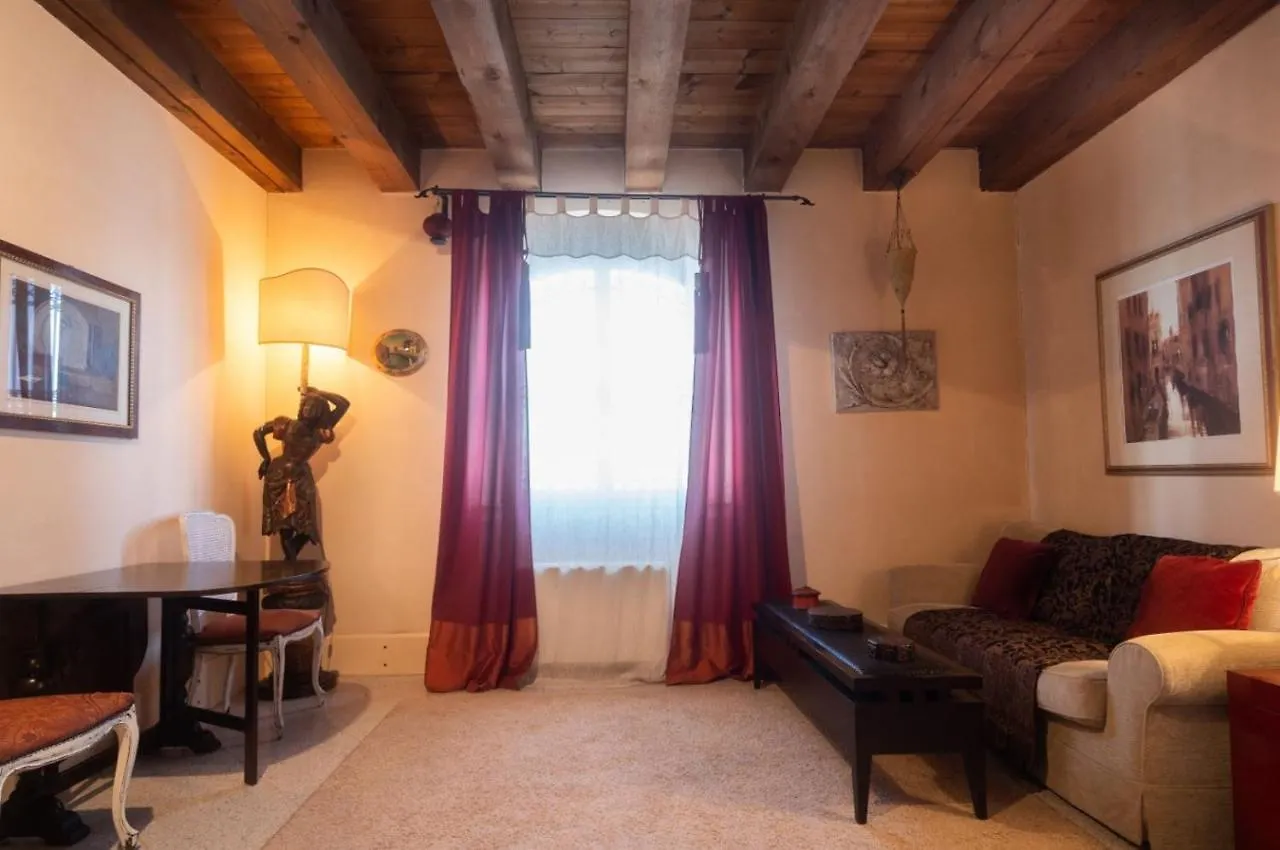 Giudecca Molino Stucky Apartment Venice